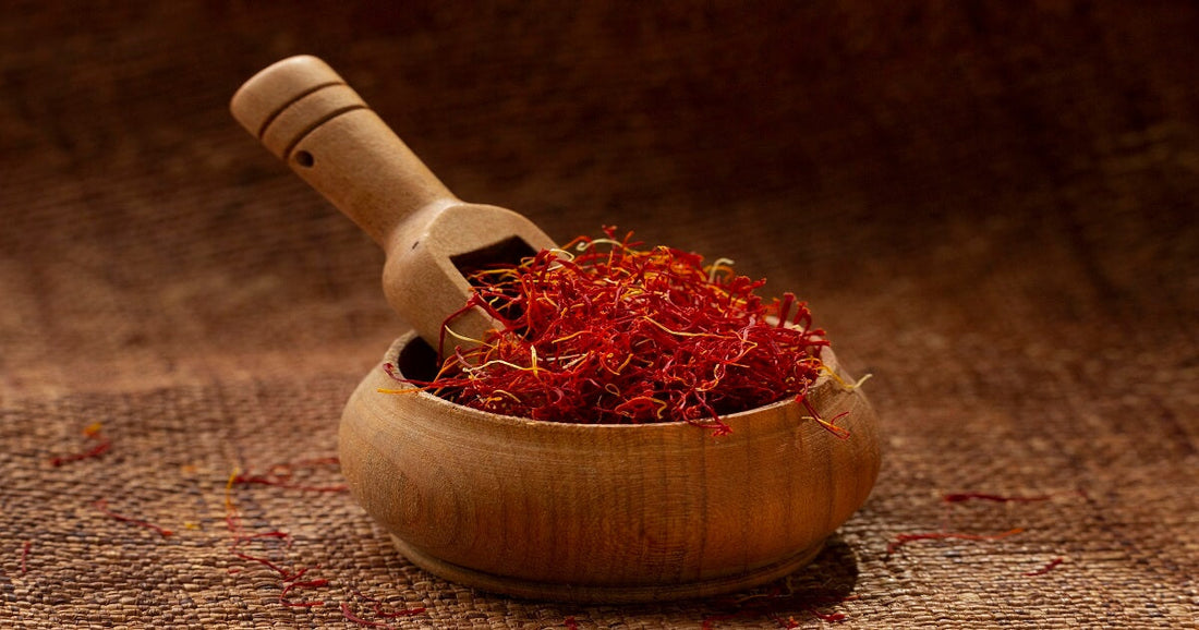 How Saffron Serum Helps Reverse Signs of Ageing Naturally